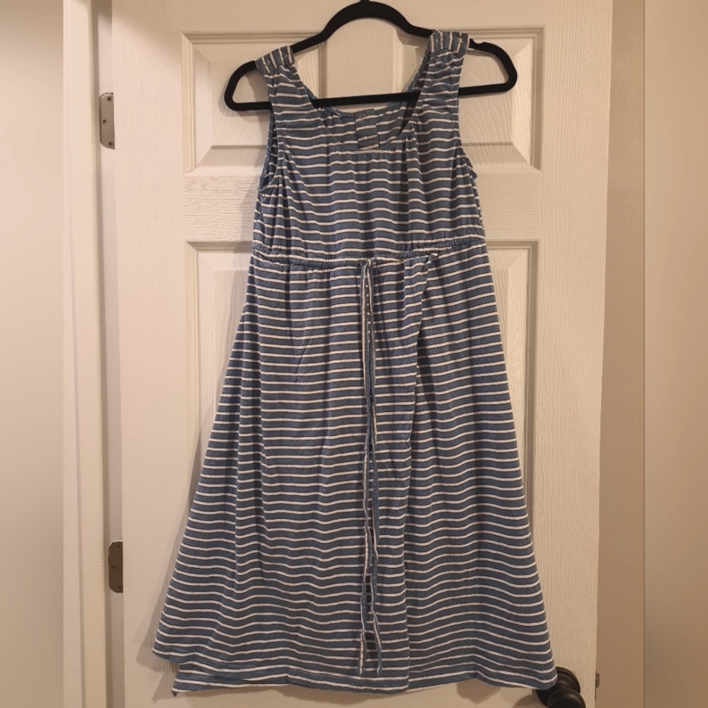 Snap Delivery Gown